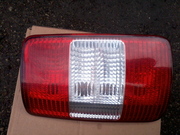 Продам б/у задние оригинальные фонари на Volkswagen caddy 2005 г.
